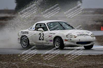 media/Nov-15-2025-CalClub SCCA (Sat) [[7bfa5a7151]]/Race/Group 4/